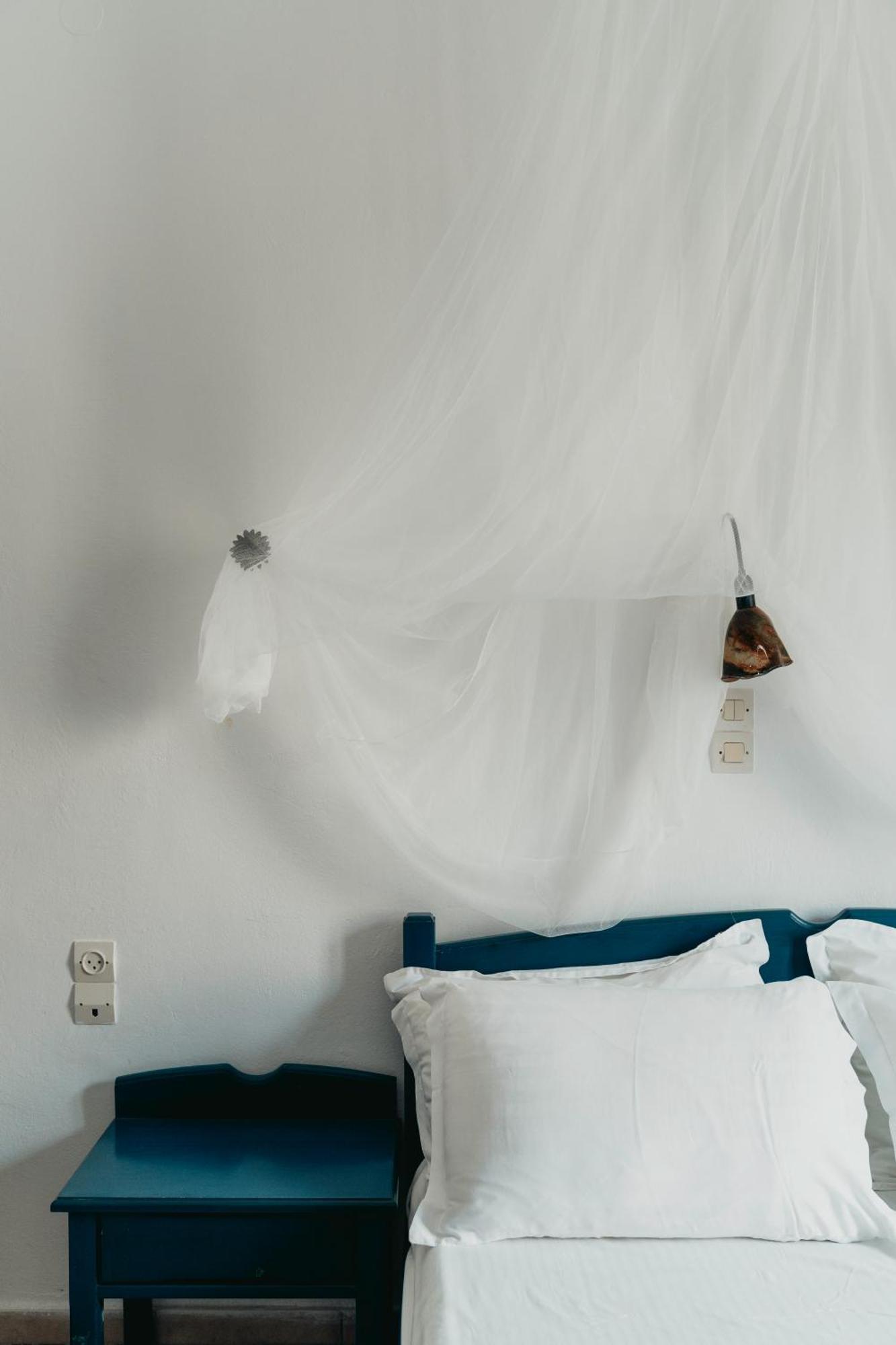 Bofor Studios & Rooms Livadakia Екстериор снимка