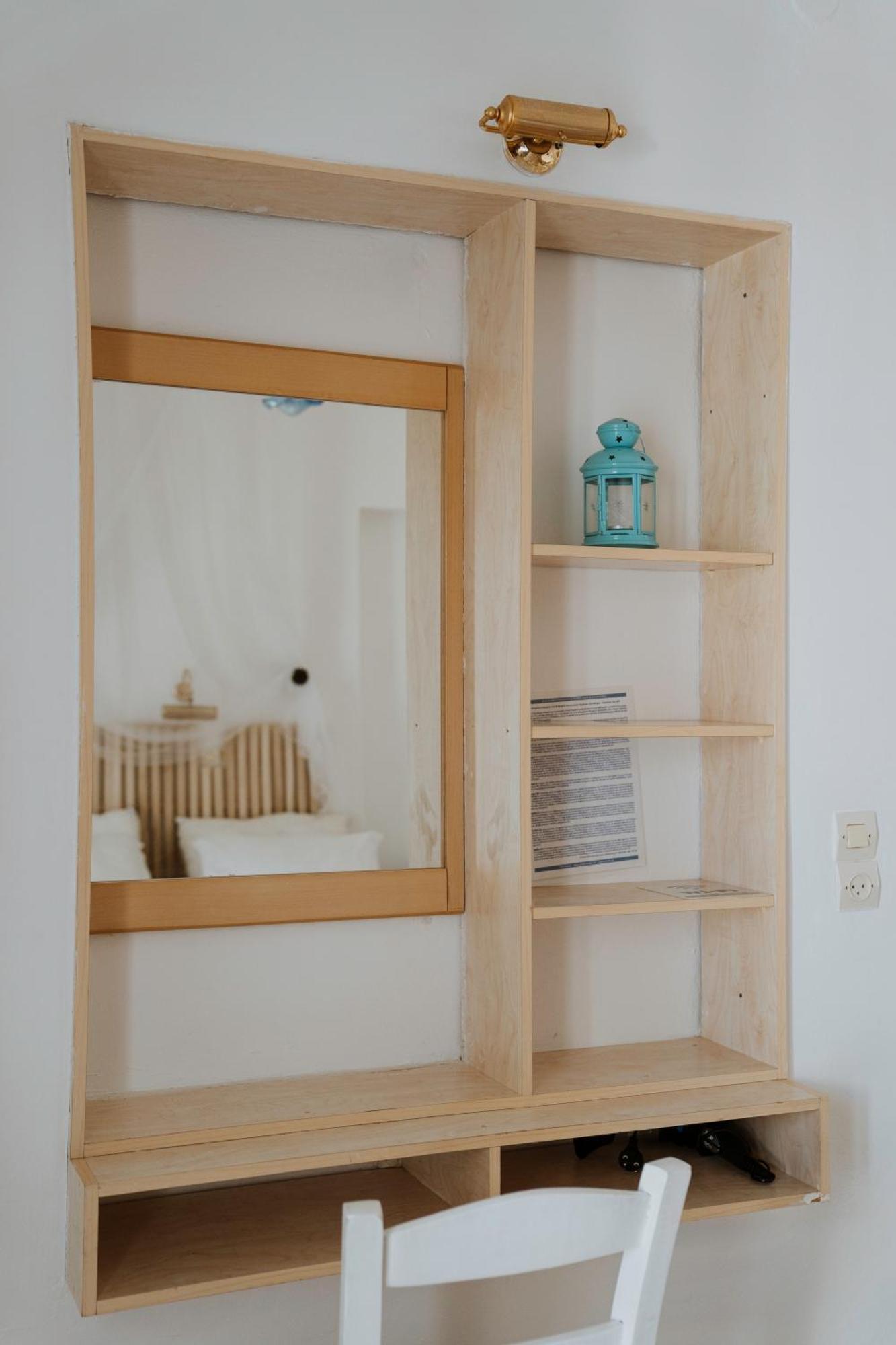 Bofor Studios & Rooms Livadakia Екстериор снимка