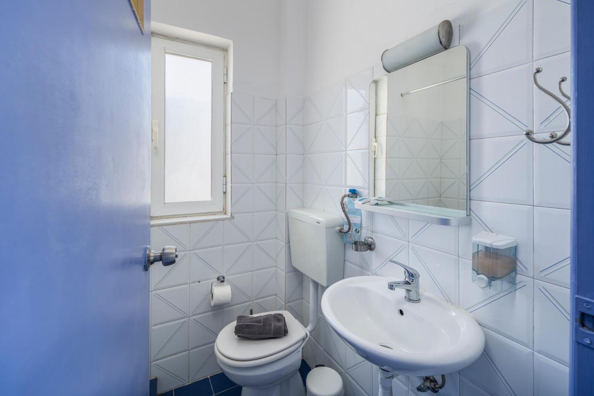 Bofor Studios & Rooms Livadakia Стая снимка